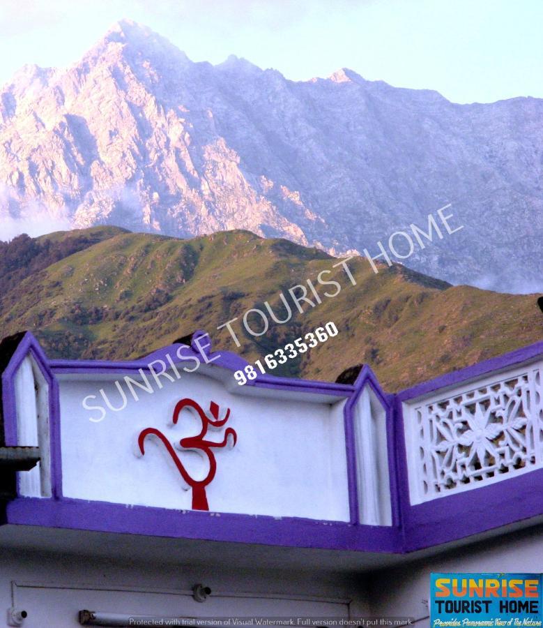Sunrise Tourist Home Дармсала Экстерьер фото
