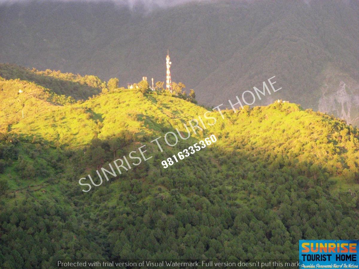Sunrise Tourist Home Дармсала Экстерьер фото